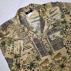 Vintage Tapestry Womens Safari Shirt 2X Animal Patchwork Lions Tigers Epaulets